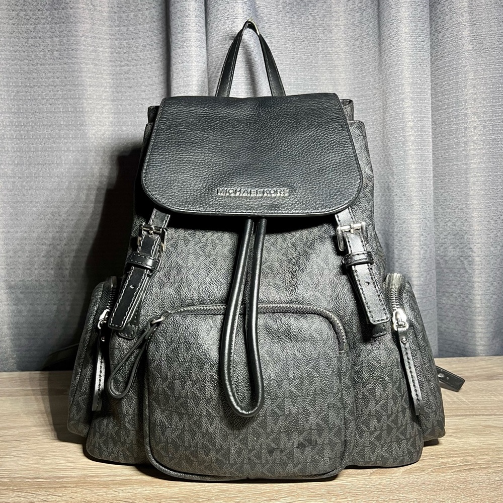 Michael Kors Abbey Large Cargo Black Backpack